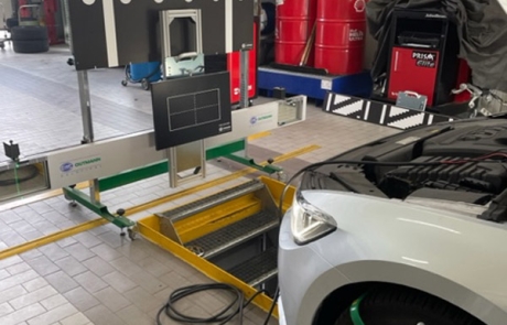 Kfz Radarsendor Kalibrierung